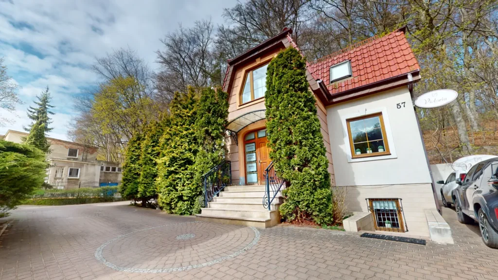 Klinika Victoria Clinic z zewnatrz